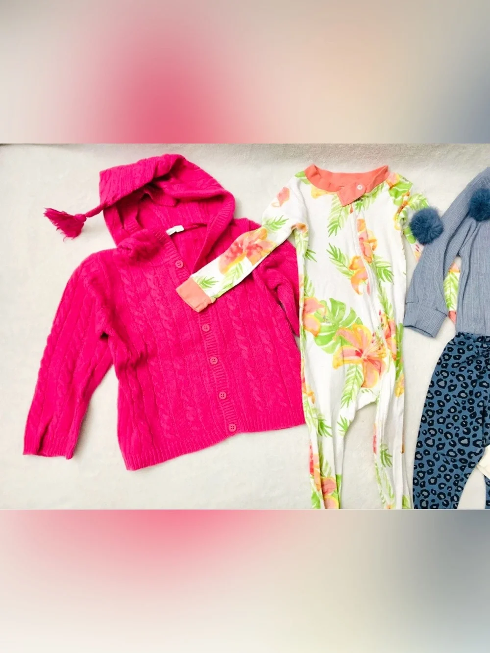 Lot of Cute Girl Clothes Size 18-24 month